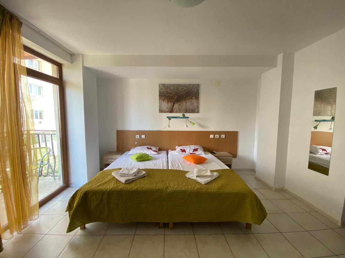 Apartamento Garsoniere Victor Seaview Aer Conditionat Primim Carduri Vacanta 150 M De Plaja Reyna Beach Constanţa Exterior foto