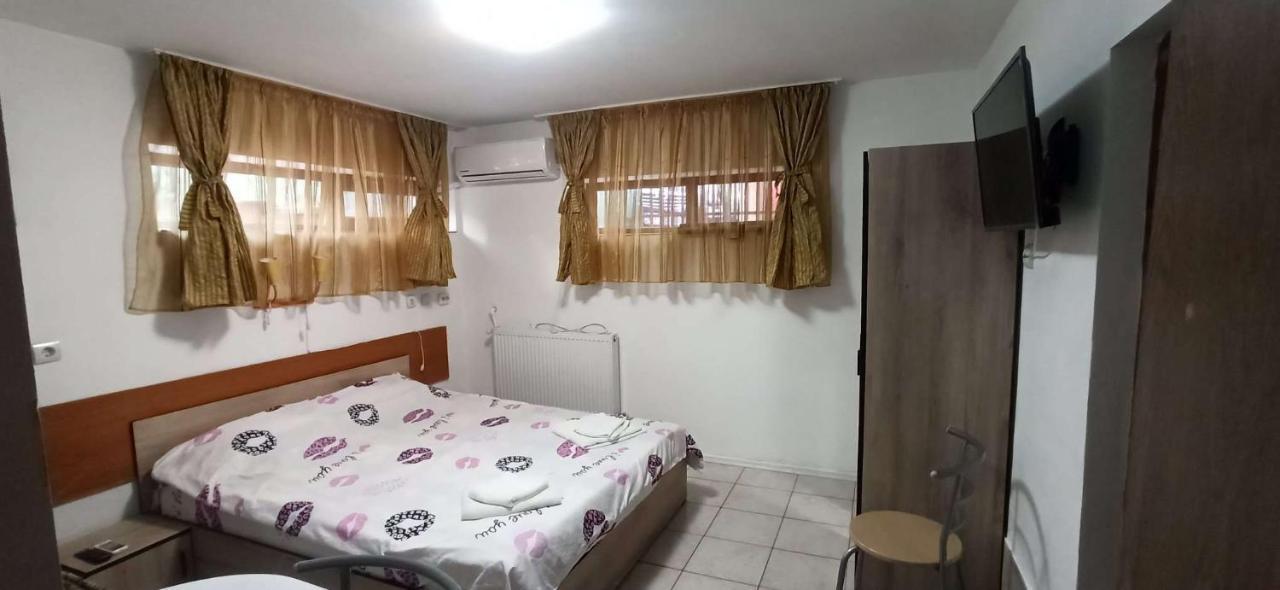 Apartamento Garsoniere Victor Seaview Aer Conditionat Primim Carduri Vacanta 150 M De Plaja Reyna Beach Constanţa Exterior foto