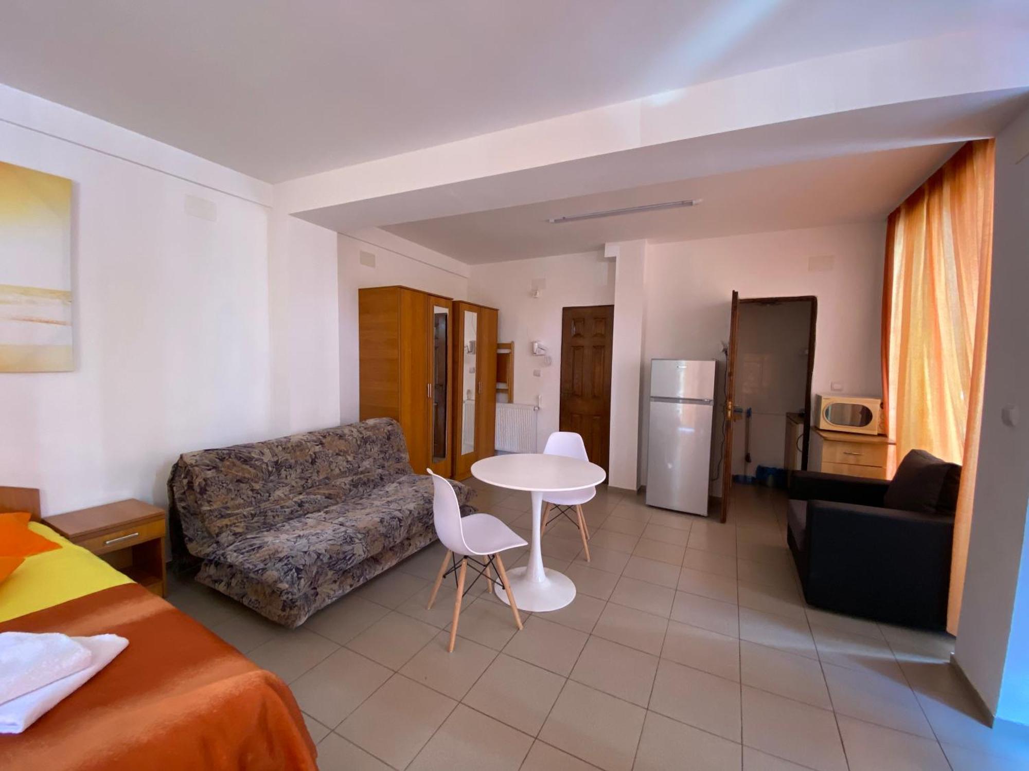 Apartamento Garsoniere Victor Seaview Aer Conditionat Primim Carduri Vacanta 150 M De Plaja Reyna Beach Constanţa Exterior foto